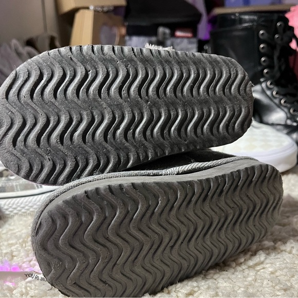 Like NEW Josmo toddler - Picture 7 of 8